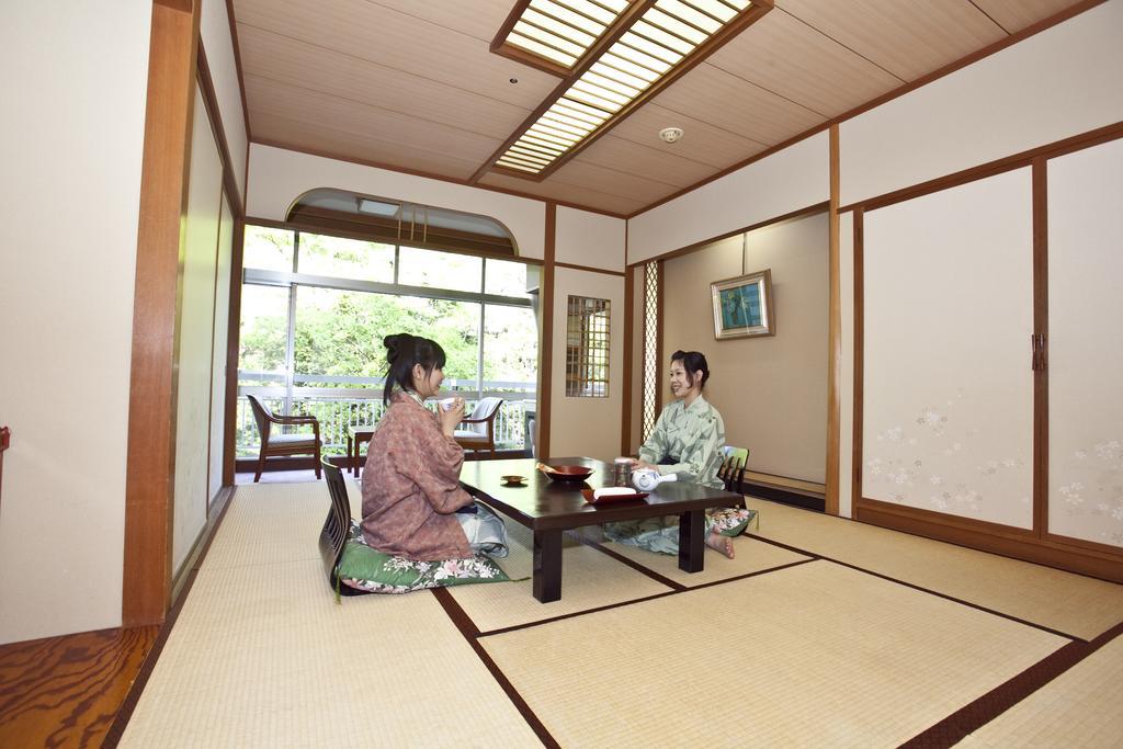 Iizaka Hotel Juraku Fukushima  Exterior photo
